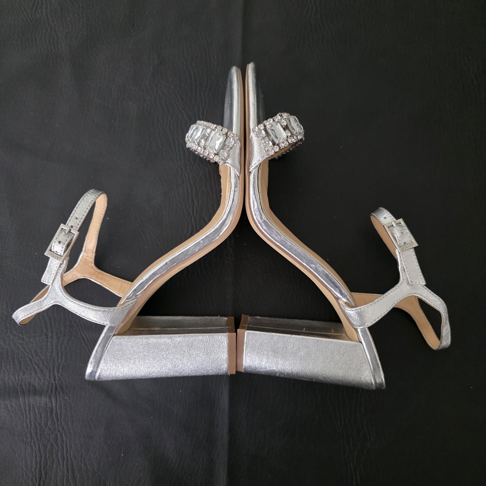 Jewel by Badgley Mischka Crystal Embellished Strappy Silver Block Heel Sandals 9 - Picture 3 of 6
